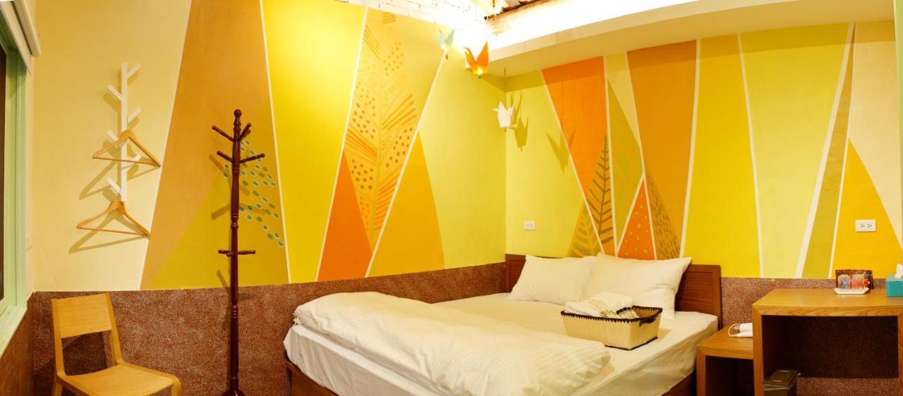 My Way House 好巷一弄民宿 Bed & Breakfast Тайнан Екстериор снимка